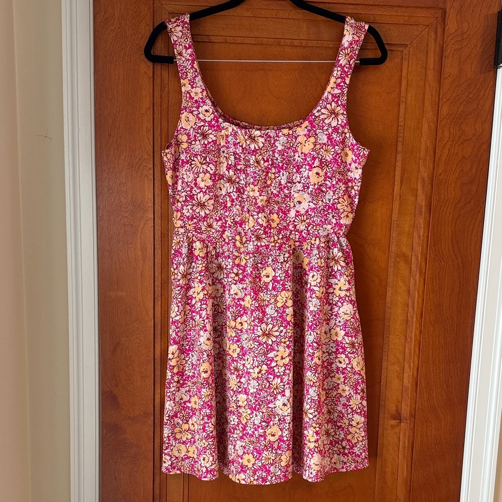 Floral Pink Mini Dress with pockets size L